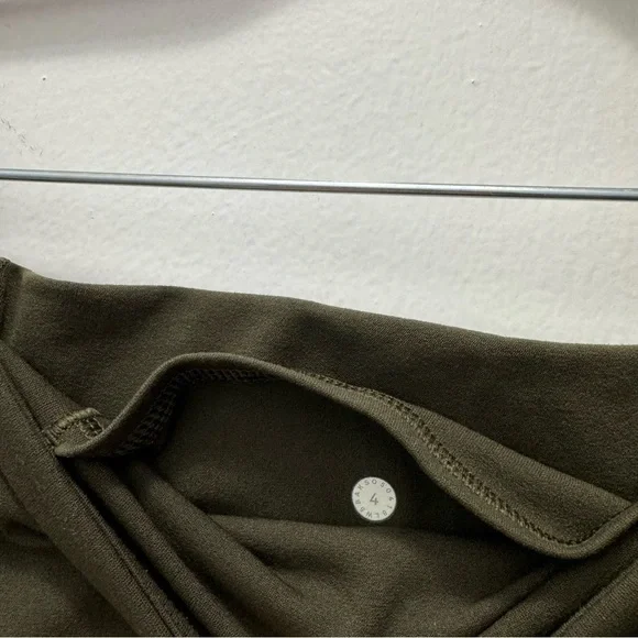 Lululemon Reveal Tight *En Avante in Dark Olive - Picture 10 of 10